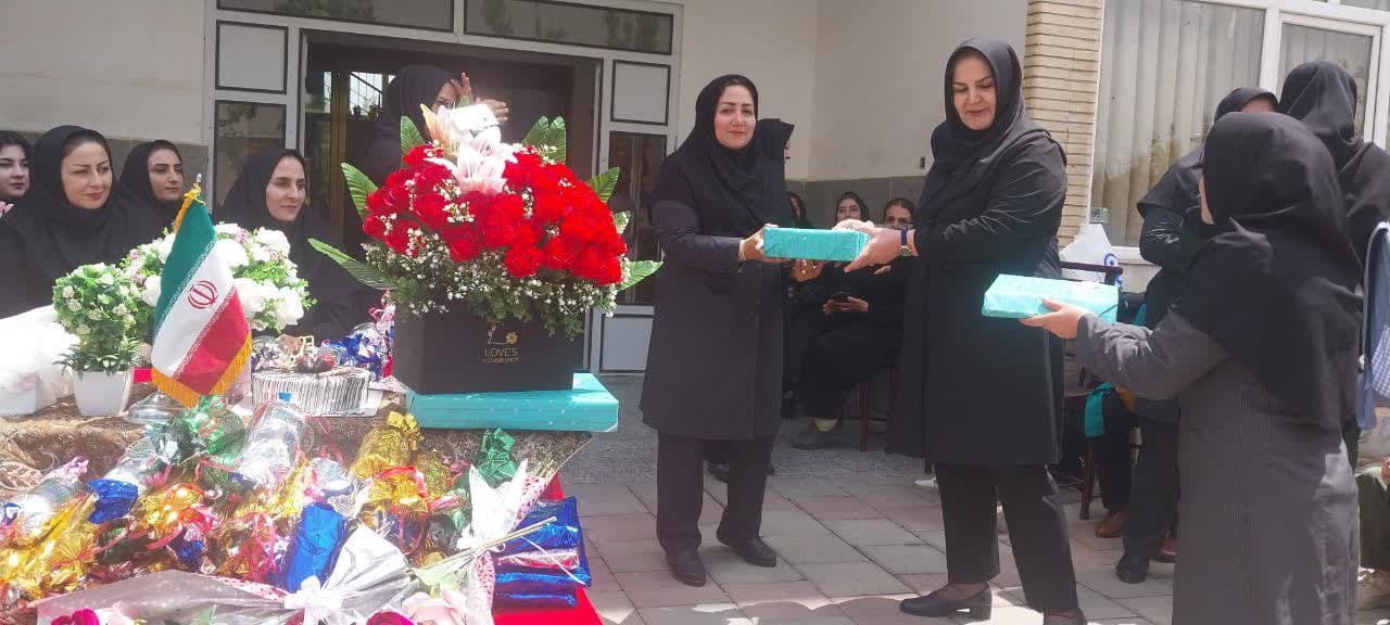 دبیرستان دخترانه غیردولتی خضراء